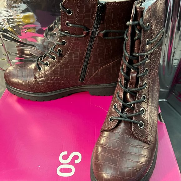 SO Bowfin Women's Combat Boots Burgandy size 9.5 - Picture 1 of 7